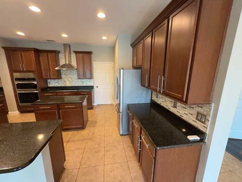 16007 Ollivett St - Photo 7 of 24
