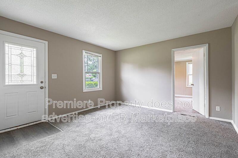 7815 E 51st St - Photo 2 of 13