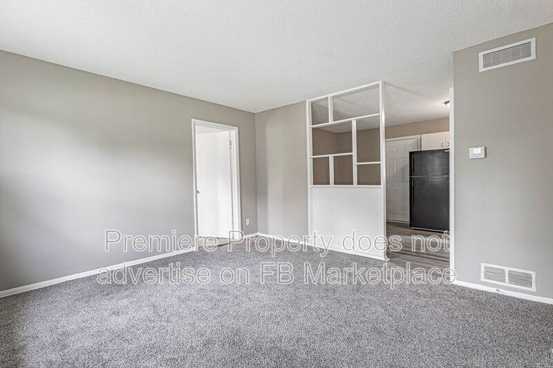 7815 E 51st St - Photo 3 of 13