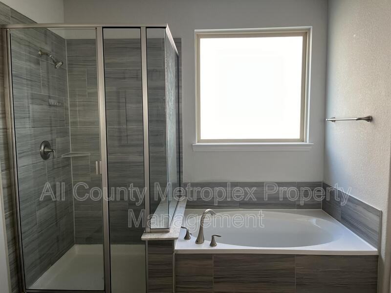 3577 Hathaway Ct - Photo 7 of 8