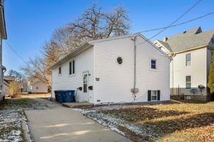 featured image of 1007 Jackson St