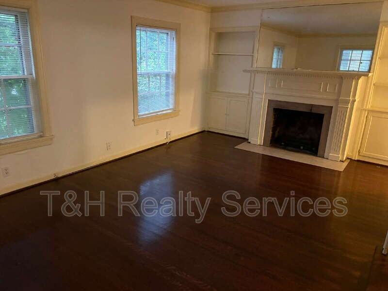 6061 N Park Ave - Photo 5 of 21