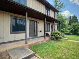 featured image of 7 Dawnwood Cir