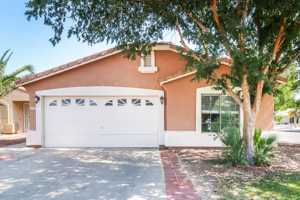 featured image of 878 E Pollino St
