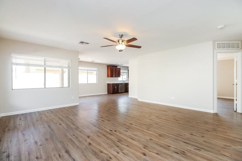 878 E Pollino St - Photo 5 of 16