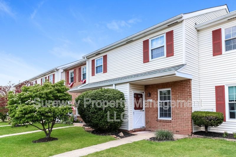 1810 Pennland Ct - Photo 2 of 20