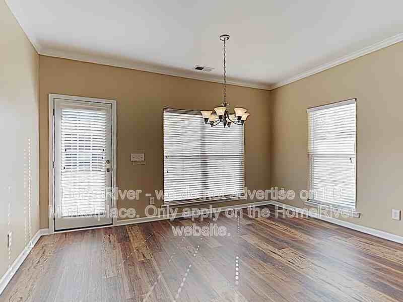 225 Windsor Trace Dr - Photo 7 of 16