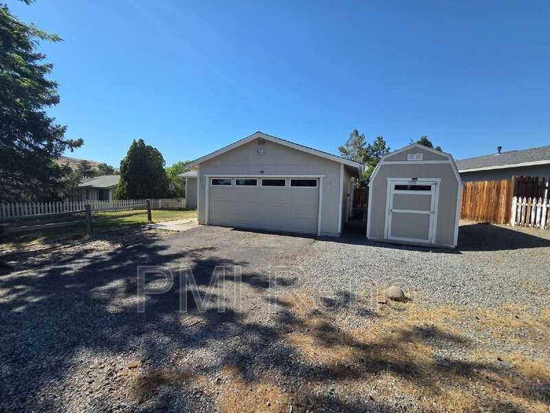 14050 Tourmaline Dr - Photo 2 of 25