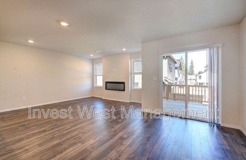 1405 Neavenue - Photo 7 of 35