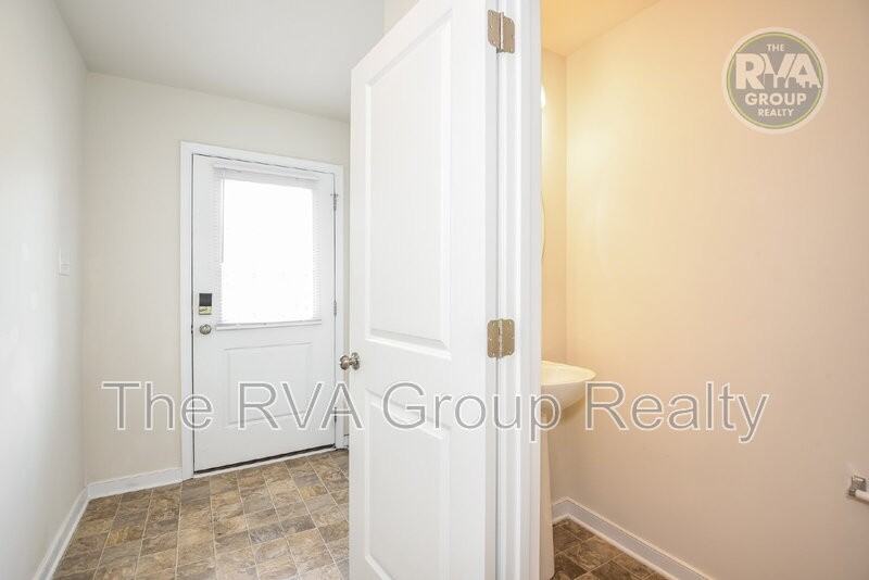 3402 Dewsberry Ln - Photo 2 of 26