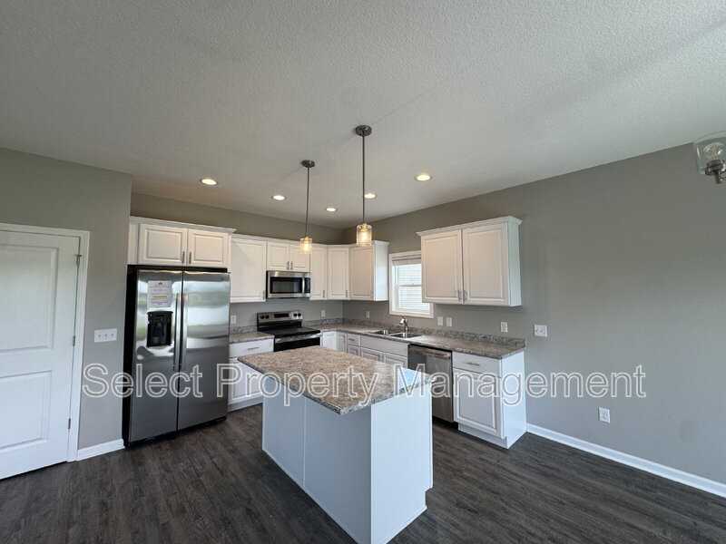 8793 Elmont Cv - Photo 4 of 22