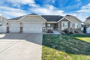 1419 W Stayner Dr - Photo 1 of 1