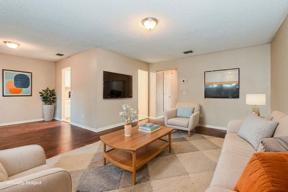 11702 Tanager Dr - Photo 4 of 20