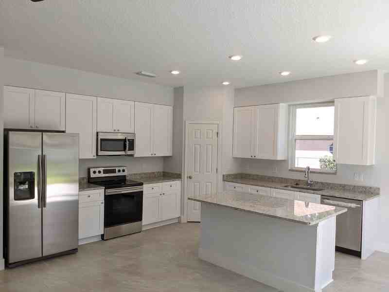 929 Gateshead Ct - Photo 2 of 9
