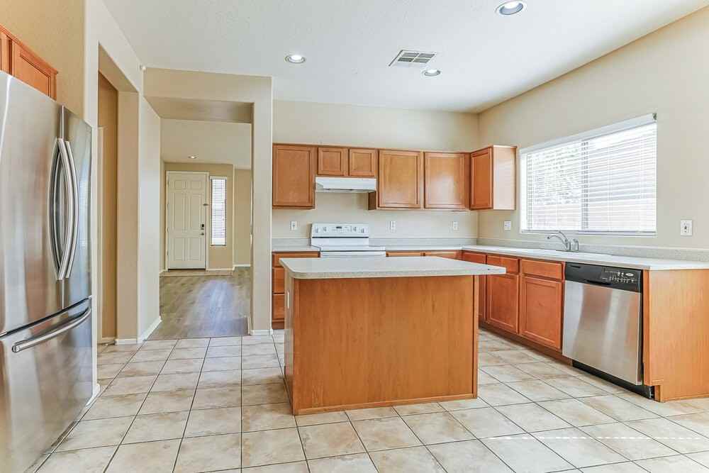 2081 E Runaway Bay Pl - Photo 6 of 19
