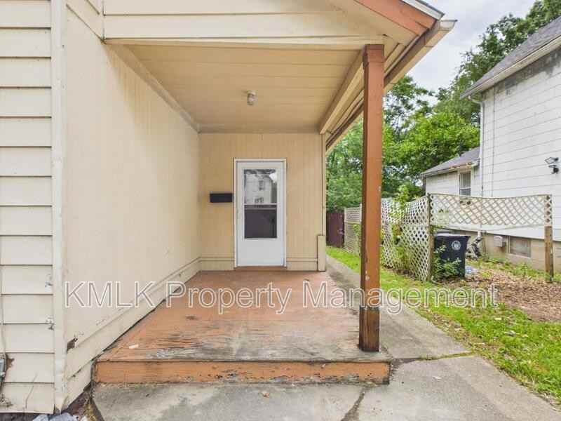 508 Crouse St - Photo 2 of 33