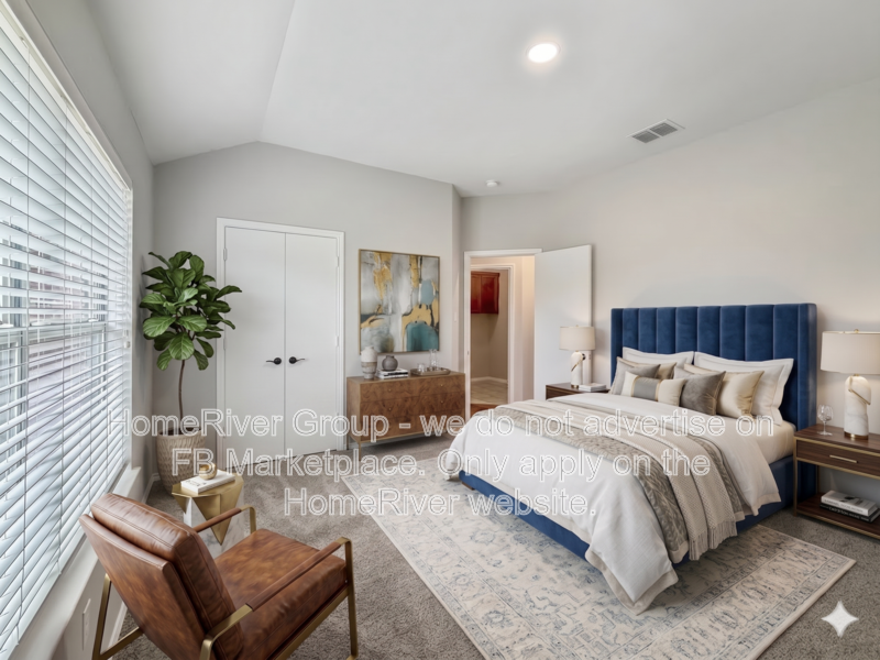 1072 Aviary - Photo 3 of 26