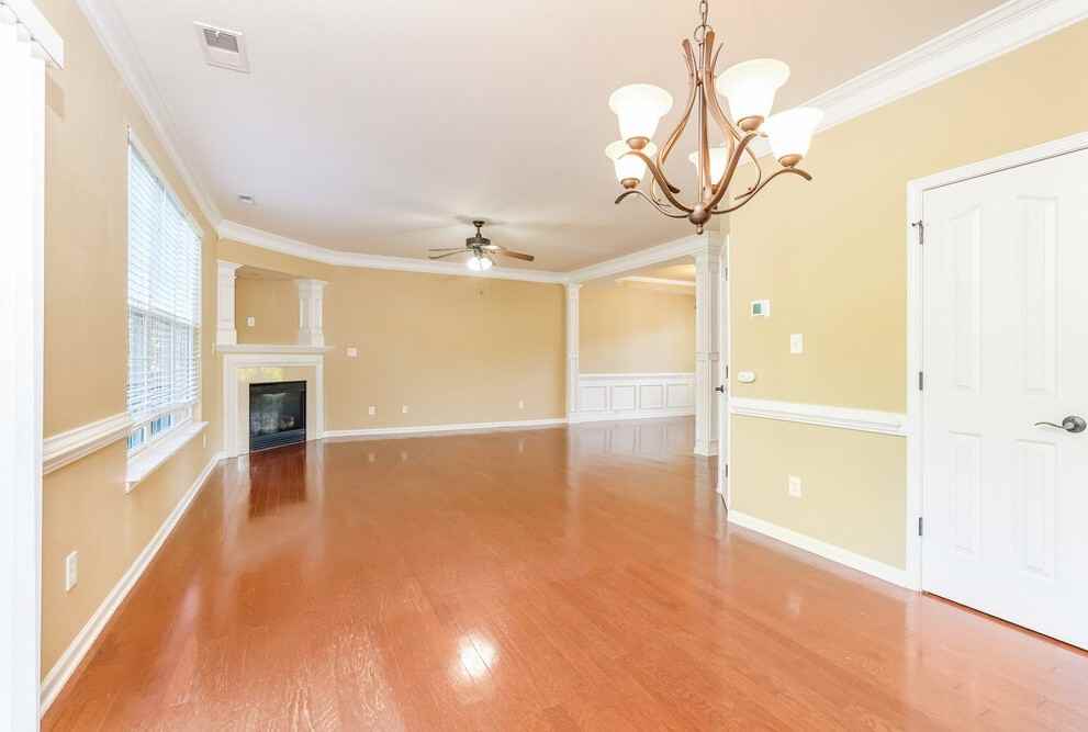 4988 Old Towne Village Cir - Photo 5 of 17
