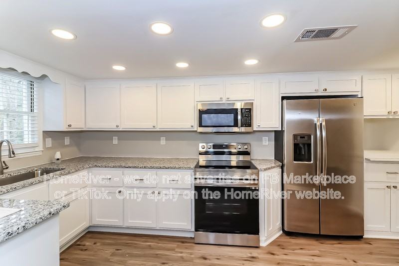 608 Silver Trace Ct - Photo 7 of 17