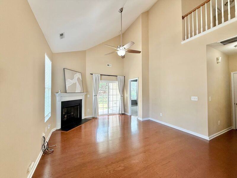 1812 Grace Point Rd - Photo 4 of 25
