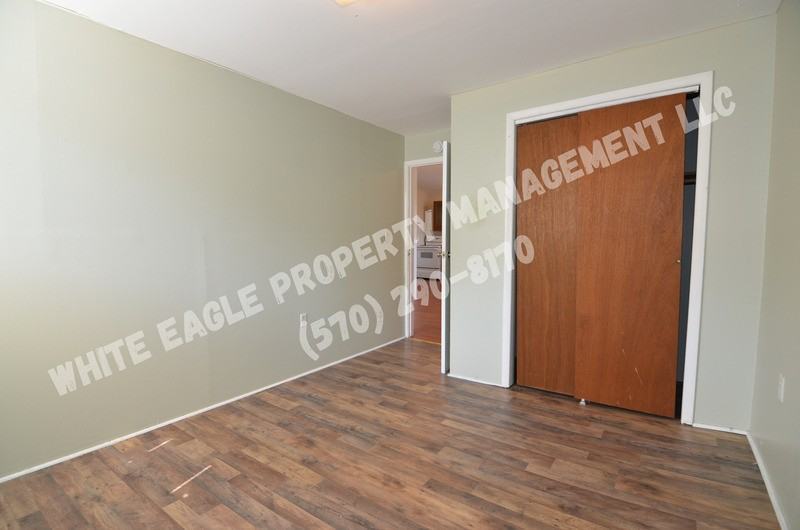57 1st St #A - Photo 5 of 21