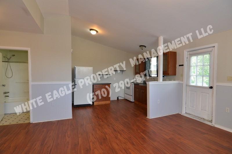 57 1st St #A - Photo 7 of 21