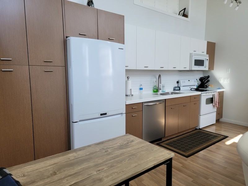 1550 Dickson Ave #6 - Photo 5 of 14