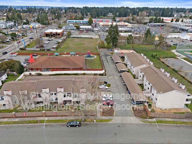 6601 S 8th St #A05 - Photo 4 of 41