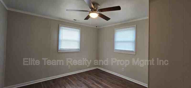 732 Taylor St - Photo 6 of 11