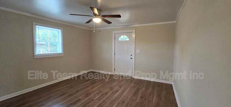 730 Taylor St - Photo 6 of 15