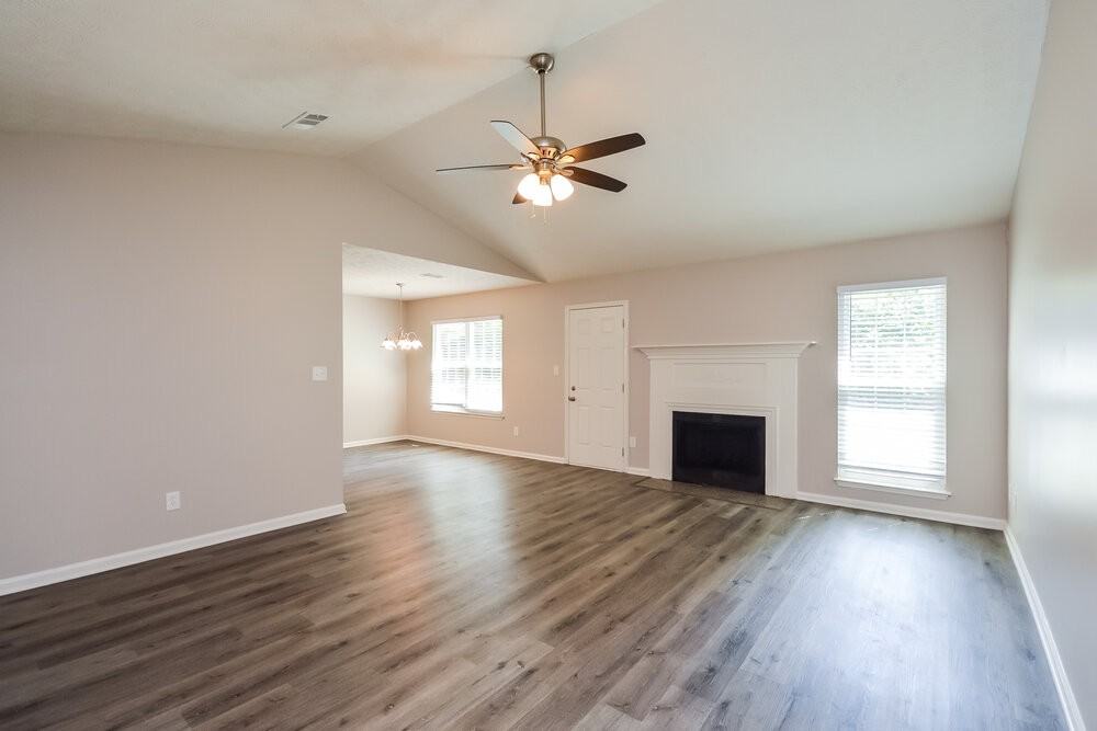 306 Ashley Manor Way - Photo 3 of 16