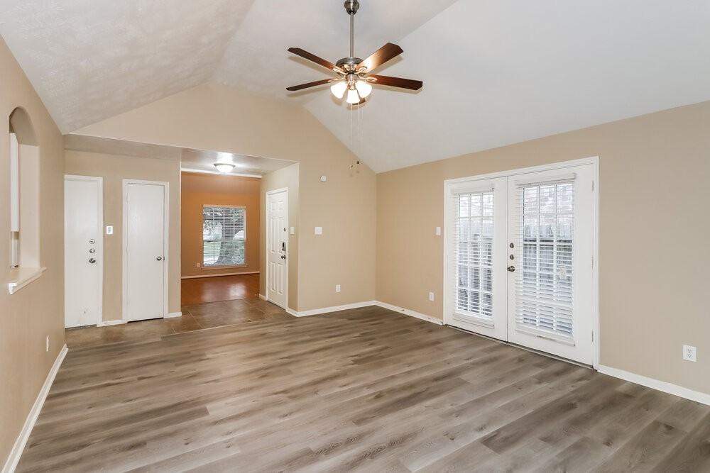 6807 Arrowchase Ct - Photo 7 of 16