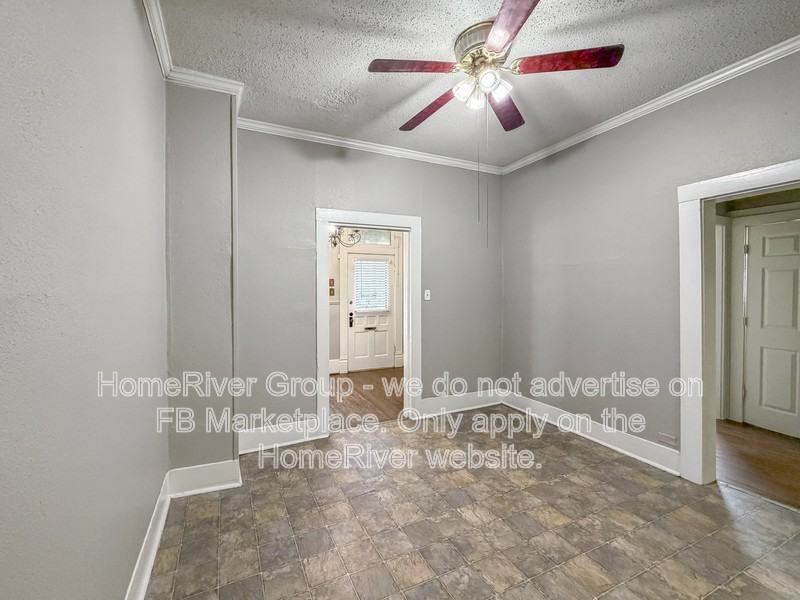 1004 W Gandy St - Photo 5 of 19