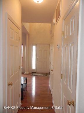 14 Wallace Ln - Photo 2 of 37