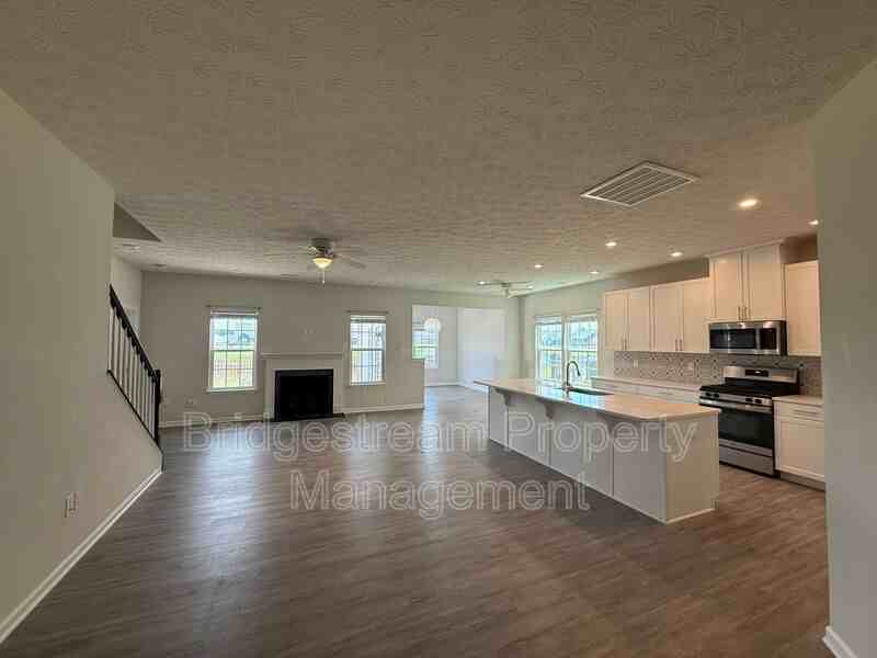2194 Schmidt Dr - Photo 2 of 26