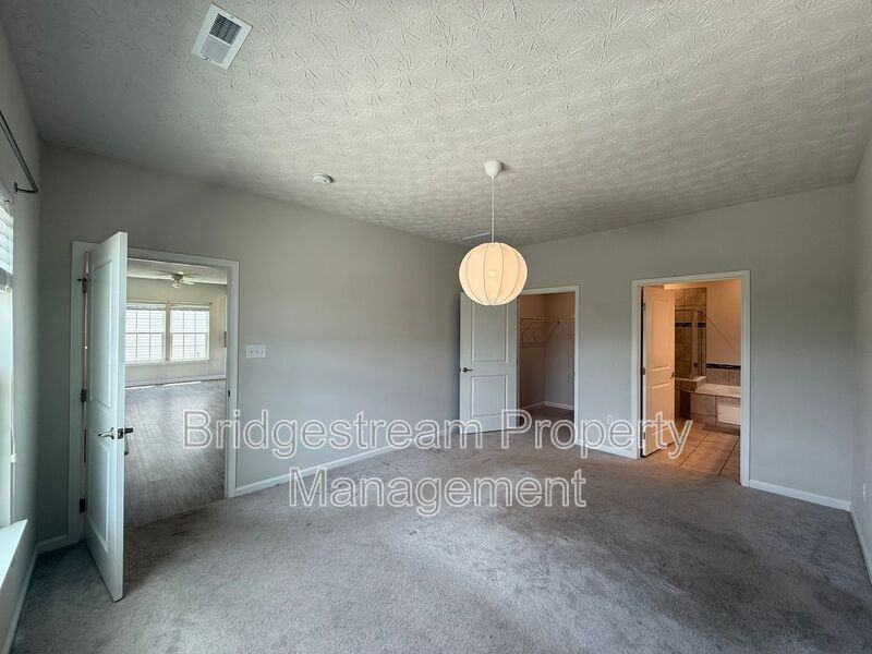 2194 Schmidt Dr - Photo 7 of 26