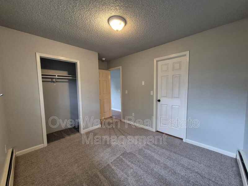 3162 Tarwater Ave #4 - Photo 4 of 9