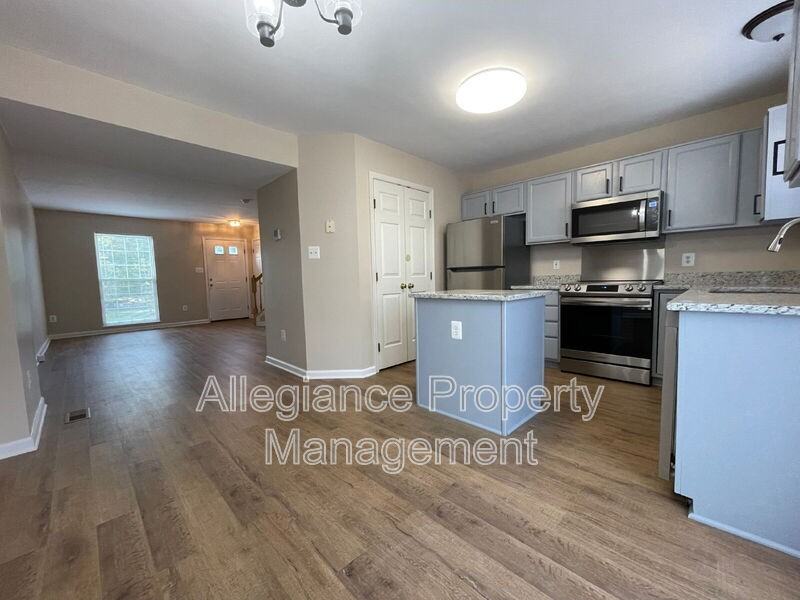 6368 Michael Robert Dr - Photo 3 of 20