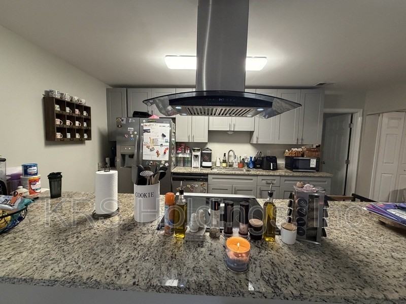 617 De Laura Cir - Photo 4 of 12