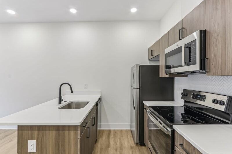 6155 Ridge Ave - Photo 7 of 15