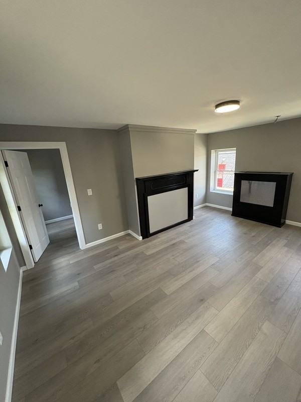 662 2nd Ave - Photo 7 of 11