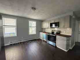 328 Douglas Ave #1stFL - Photo 1 of 1
