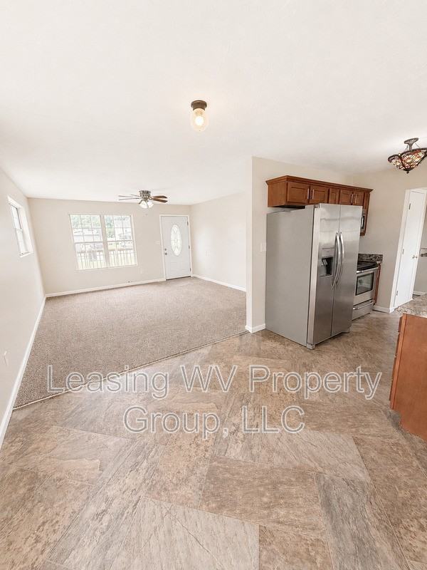 304 1st St - Photo 3 of 11