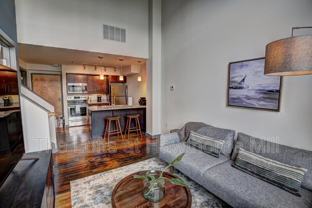 1101 Hawthorne Ln #249 - Photo 1 of 1
