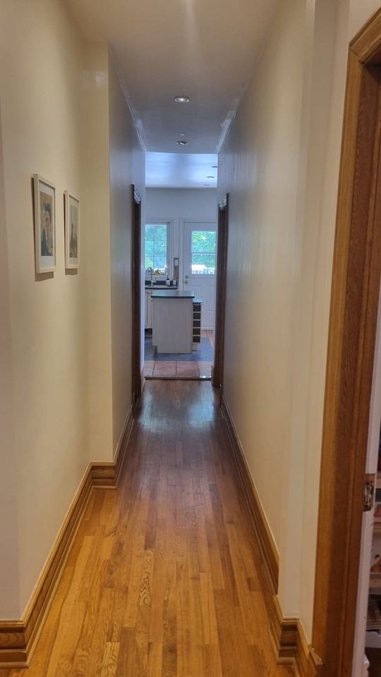 4570 Avenue Royal - Photo 4 of 25