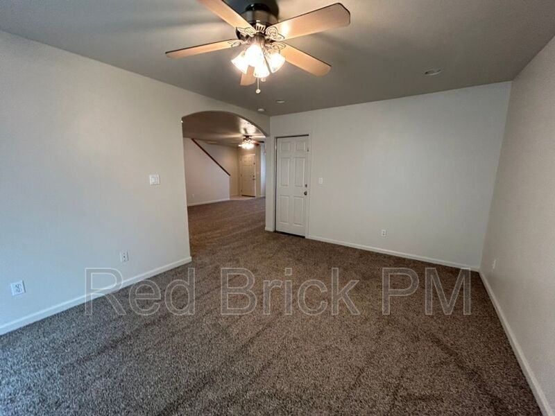 1236 E Alexander Ave - Photo 5 of 10