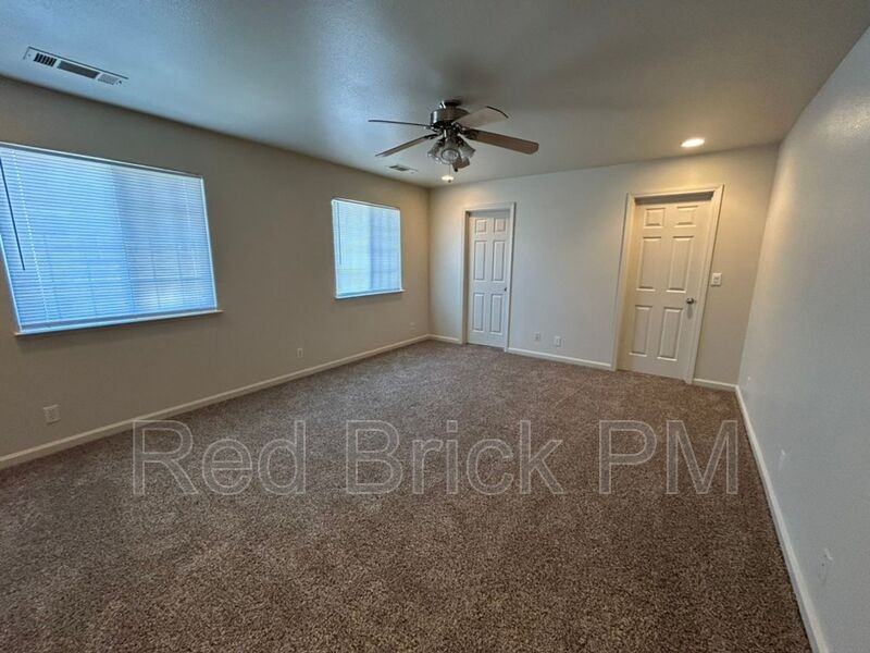1236 E Alexander Ave - Photo 6 of 10