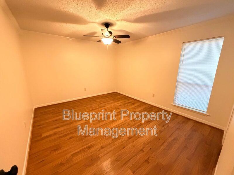 1901 16th Ave S #B - Photo 6 of 14