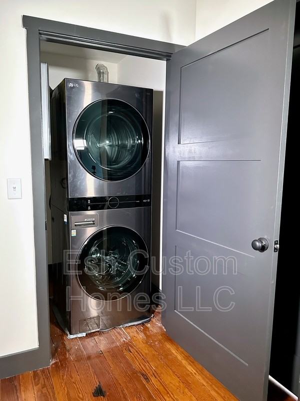 437 W Grant St - Photo 7 of 13