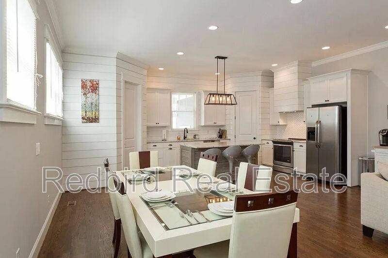 1441 14th Ave S - Photo 3 of 27
